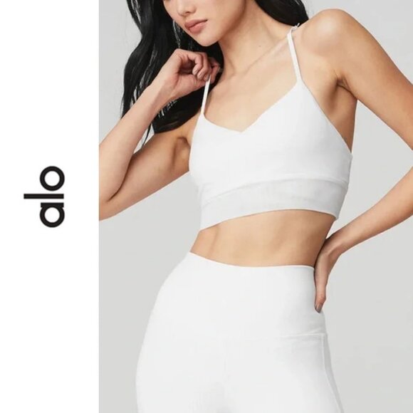 ALO YOGAWhite Lavish Longline Scoop-Neck Bralette SPORTS BraS